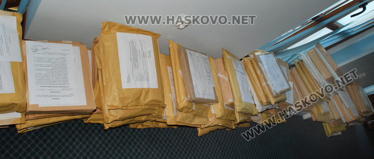 130 фирми искат да санират 11 блока в Хасково