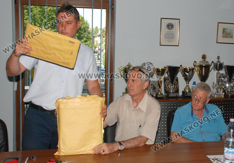 130 фирми искат да санират 11 блока в Хасково