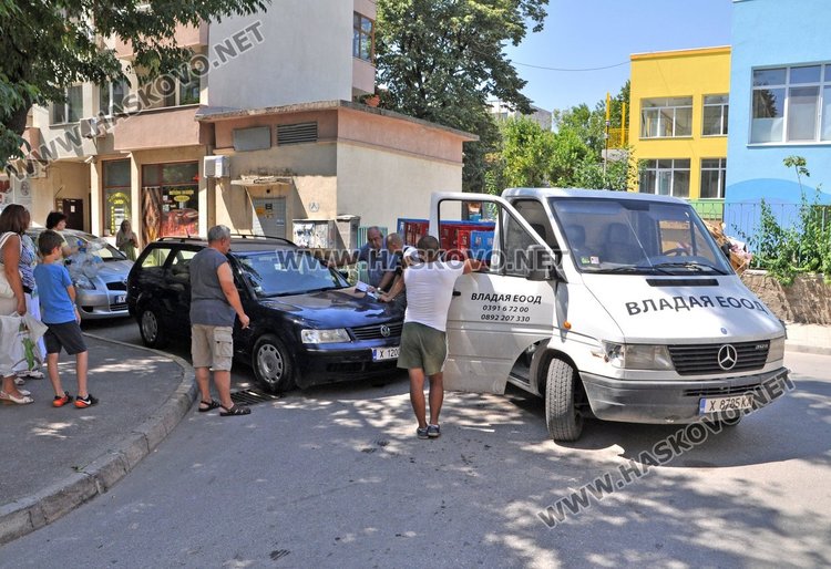 катастрофата на завоя на ул. „Атон“ с ул.“ 6-ти септември“ 