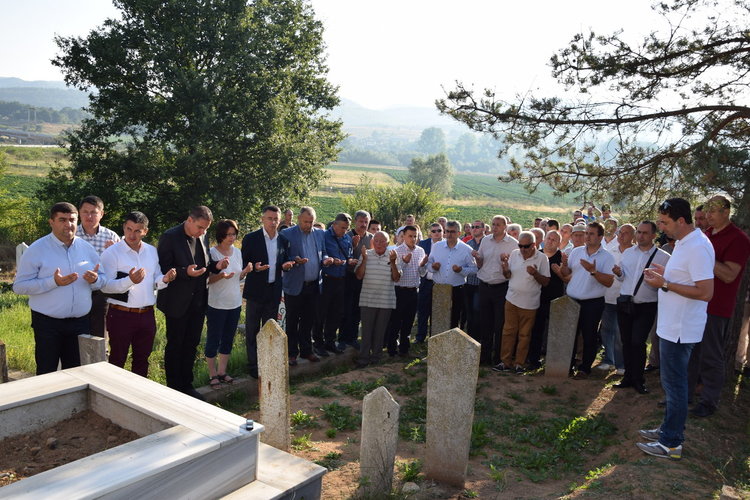 ДПС почете паметта на Нури Адалъ