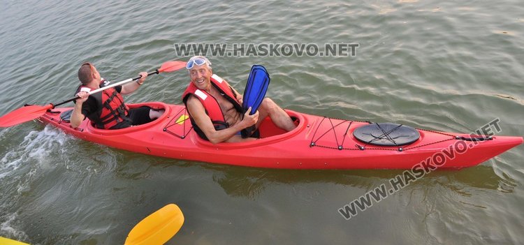 Осветиха каяците на българо-руската регата за 140-годишнината от боевете на Шипка