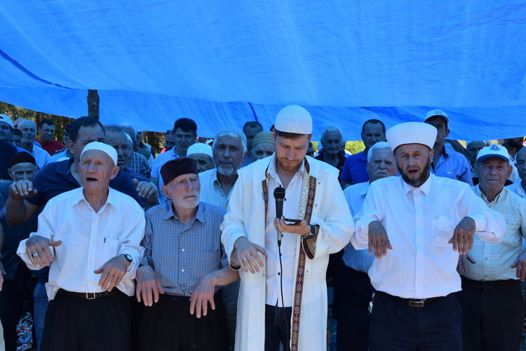 В Горно Прахово се помолиха за дъжд