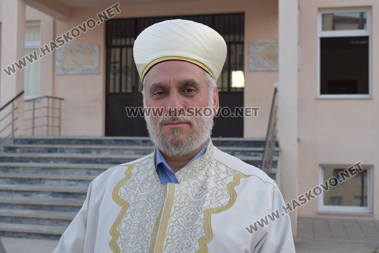 Д-р Мустафа Алиш Хаджъ: Имами напускат заради липса на заплати, държавата трябва да подпомогне вероизповеданието