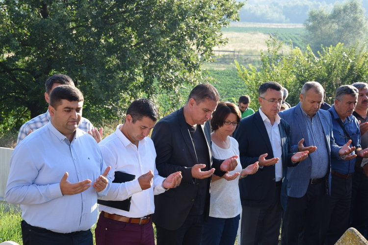 ДПС почете паметта на Нури Адалъ