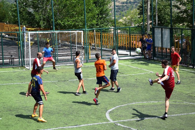 „Вардар“ триумфира в турнира по футбол на малки врати  в Горно Прахово