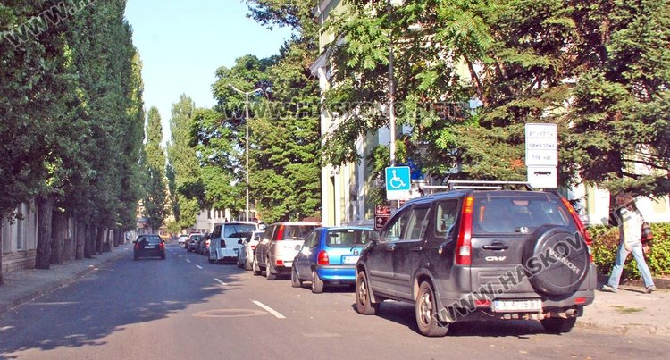 Прекрояват Синята зона, освобождават булевардите и тротоарите