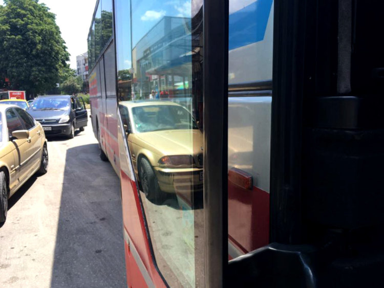 Автобусите за селата, Садово и Хасково спират пред Автогарата Снимка: Asenovgrad.NET