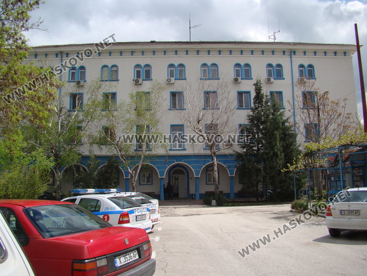 Спипаха крадци, обирали жилища в Димитровград