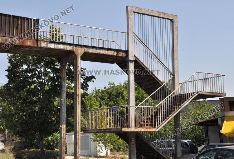 Хасковлии искат премахването на ръждясал, опасен и ненужен мост