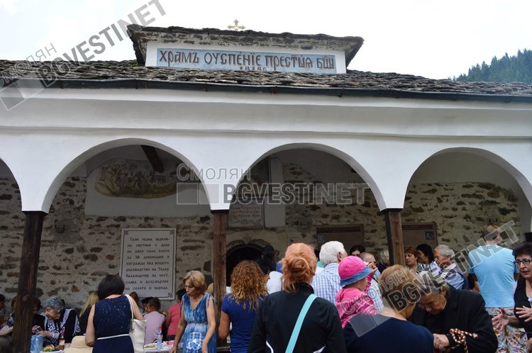 27 агнета курбан за Голяма Богородица в Широка лъка