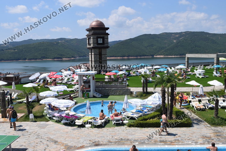 Главатарци е пълен през лятото