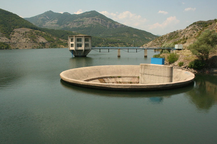 Днес инспектират язовирите в Кърджалийско