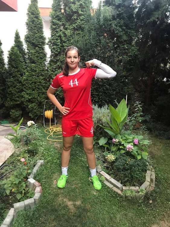 Да покажем, че сме един отбор, да помогнем на Маринела