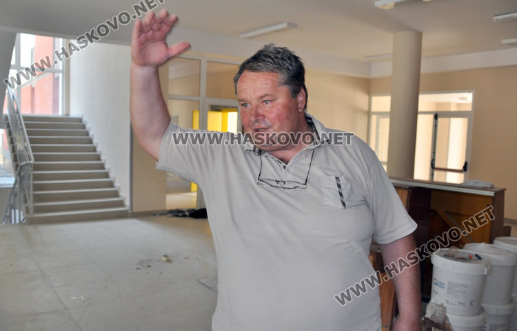 Техническият ръководител на обекта Милко Андреев