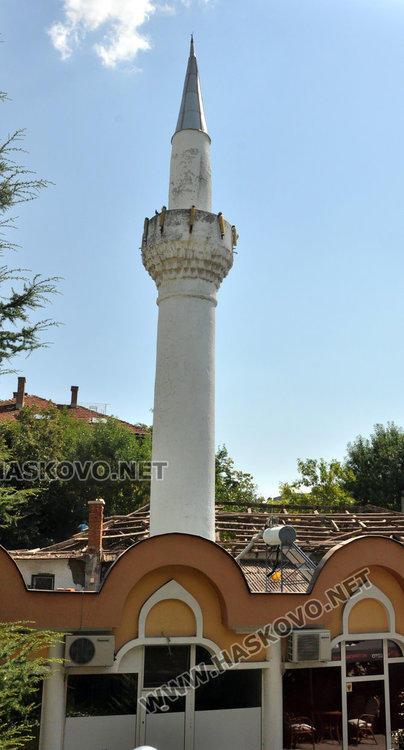 Стягат Ески джамия в Хасково след почти половин век без ремонт