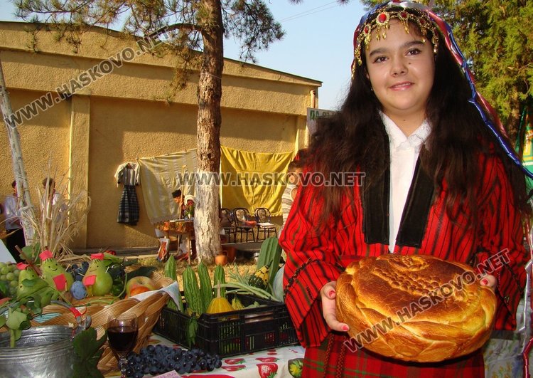 Домакин на 11-ото издание на Фестивала на плодородието ще бъде димитровградското село Крум, снимка -архив 