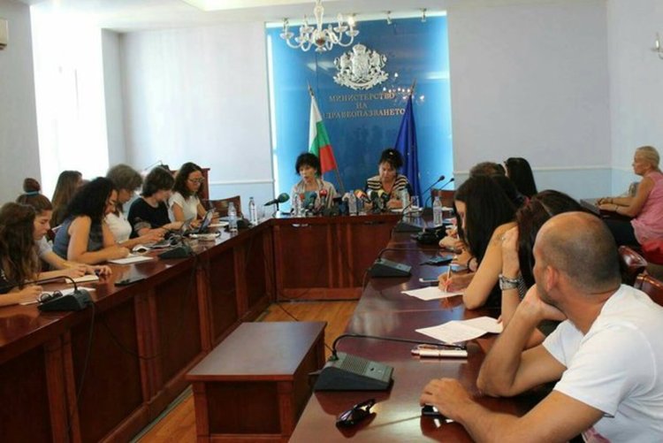 Промени в закона: Готвят забранителен списък за износ на лекарства, въвеждат „състрадателната употреба“