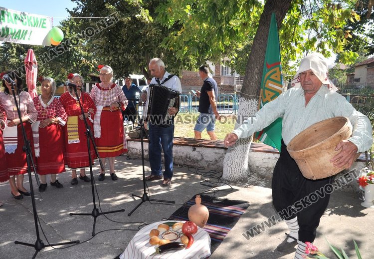 Производител от Черногорово отглежда еко зеленчуци с поливане