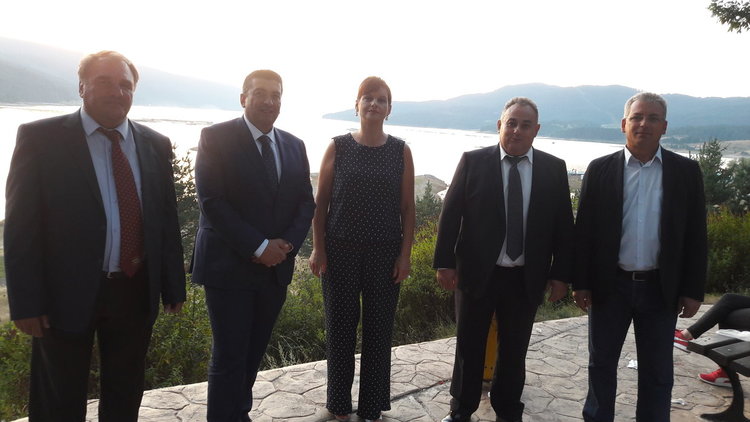 Кметът на Доспат на празника на града: Чакаме асфалт за всички улици в Общината