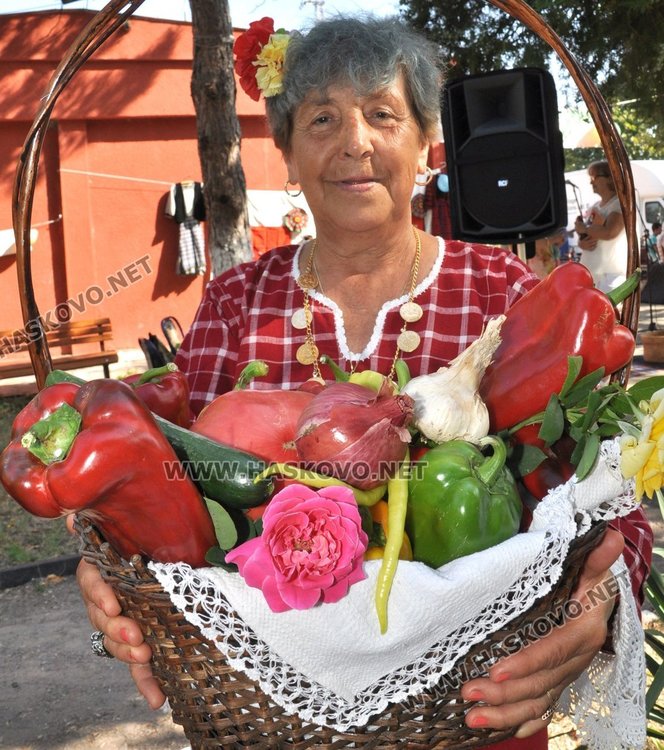 Производител от Черногорово отглежда еко зеленчуци с поливане
