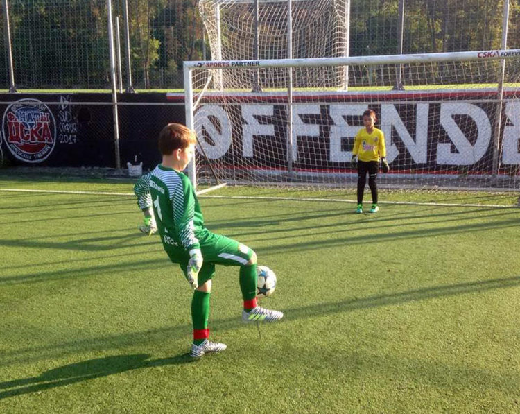 ФК &bdquo;Хасково&ldquo; мачка ЦСКА в приятелски мач, капитанът наниза 4 гола
