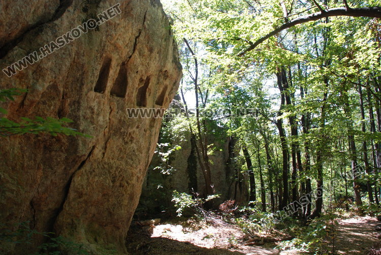 „Глухите камъни“ с акустика като звукозаписно студио на открито