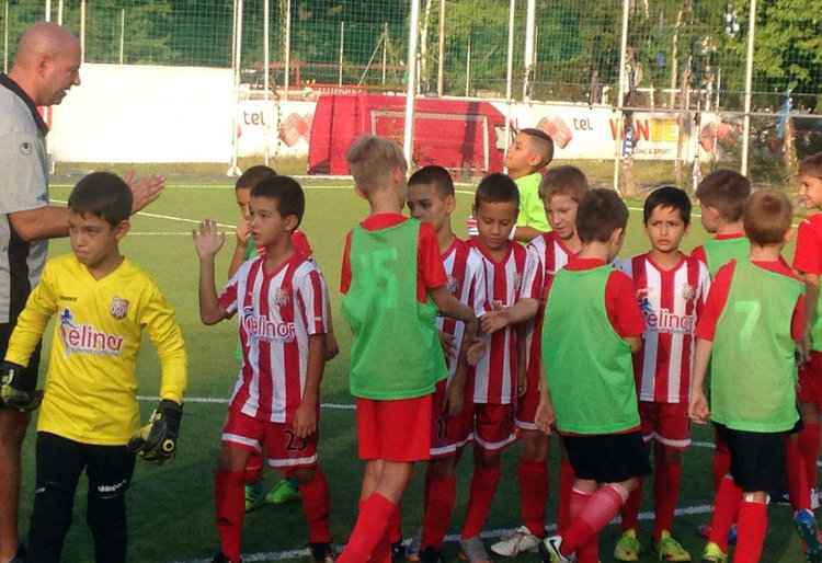 ФК &bdquo;Хасково&ldquo; мачка ЦСКА в приятелски мач, капитанът наниза 4 гола