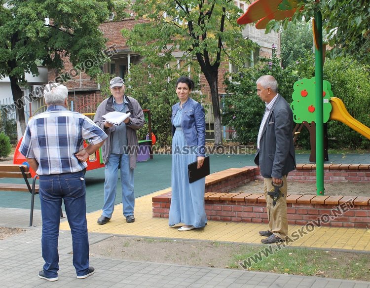 Комисия от програмата "Красива България" днес направи оглед на място на приключилите дейности