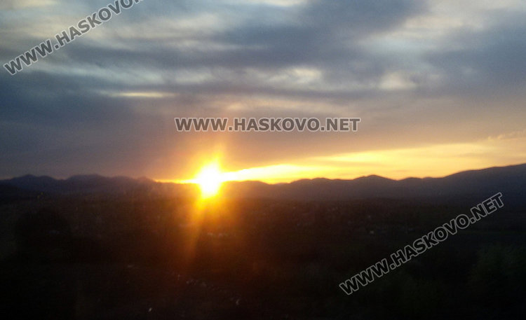 Още дъждец и хладина в Кърджали