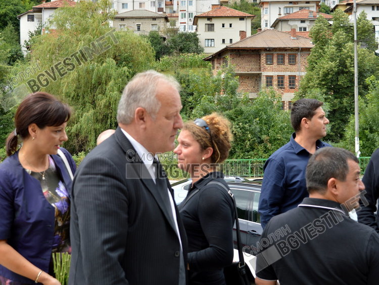 Кметът на Смолян: Смолян загуби всичко. Един огромен човек на първо място, защото тия деца ги гледаше като свои, тези момчета...