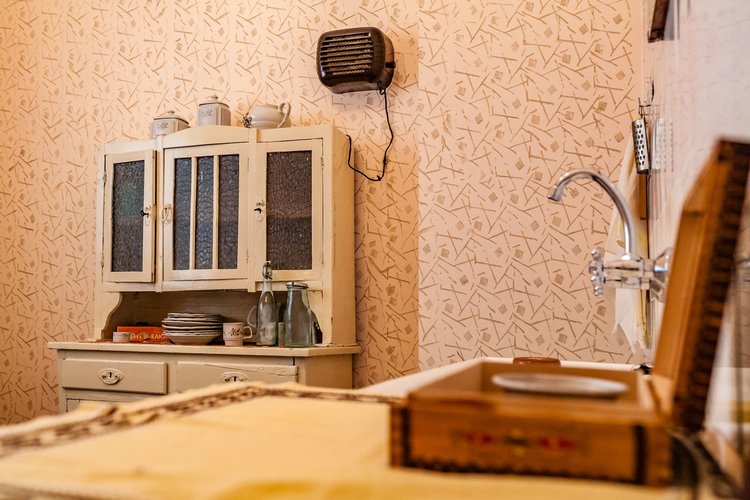 Една от стаите в апартамента, снимка - Община Димитровград