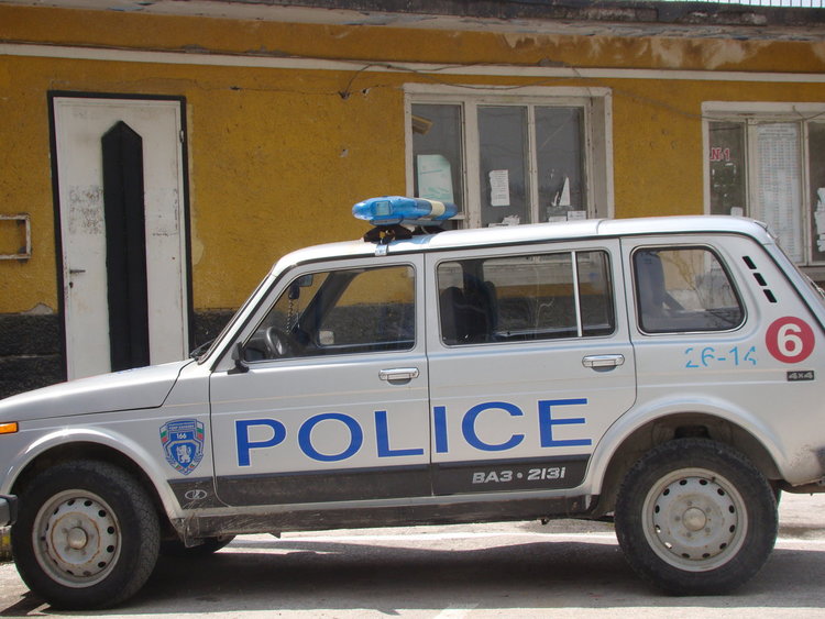 Полицията засече шофьор без книжка в Димитровград