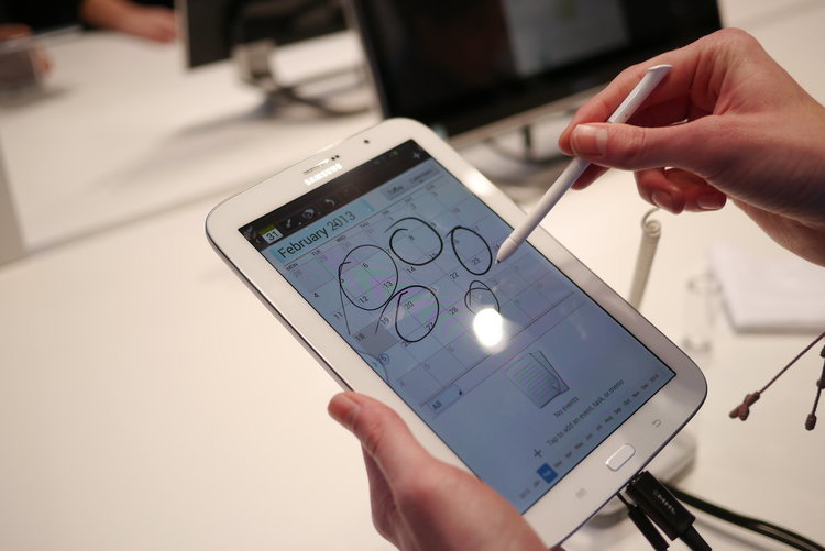 Предварителните заявки за новия Samsung Note8 започват от днес 