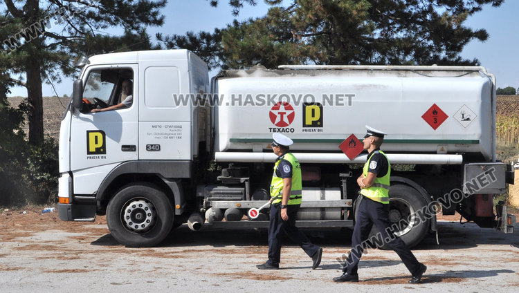 КАТ сваля по 4 регистрационни табели на ден, акцията продължава