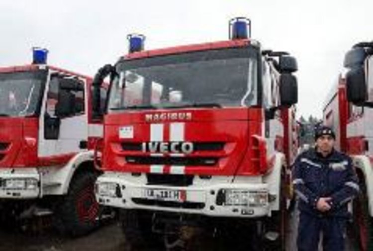 Пожар унищожи цех за пушки за пейнт бол в столицата