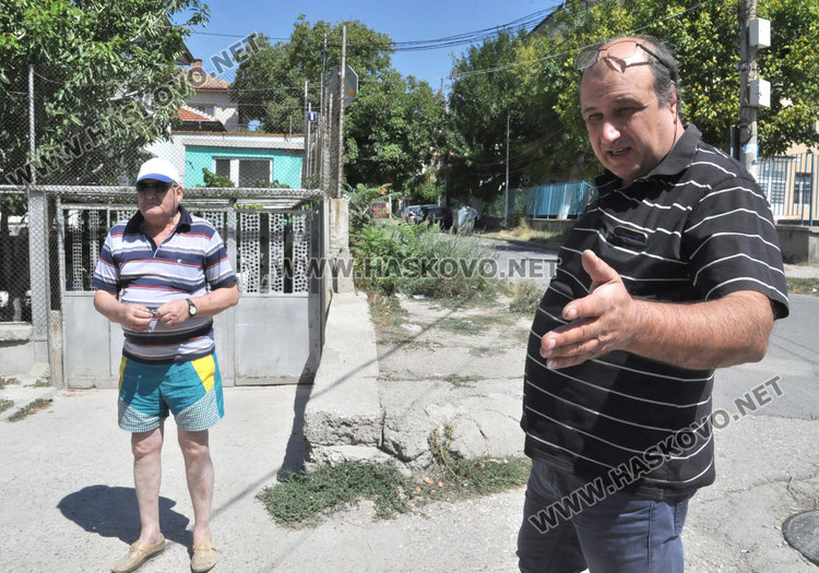 Стоян Педев (вдясно) и Неджет Мехмед