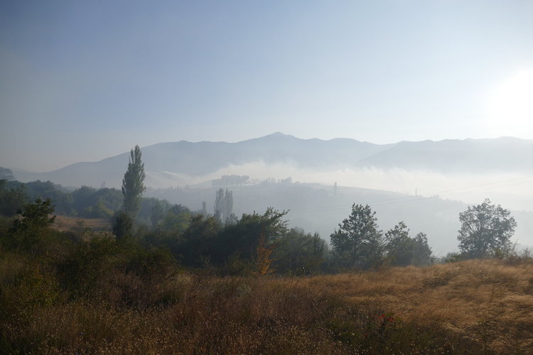 7000 дка горят в Кресненското дефила