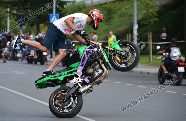 Очаква се на интерес да се радват отново каскадите, които повече от 10 години организира мото клуб "Викингите"