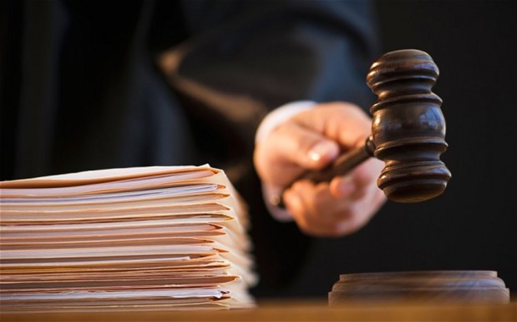 Дванайсет години затвор за баща, изнасилил дъщеря си 42 пъти