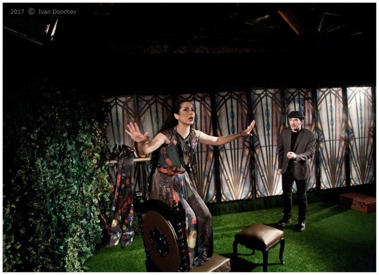 Магнетичната Елена Петрова в хасковския театър за празника на града