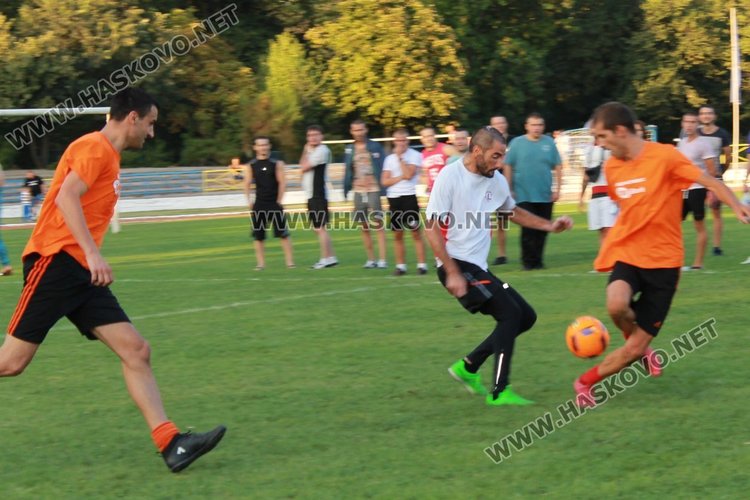 Наградиха победителите в турнира по футбол в Димитровград