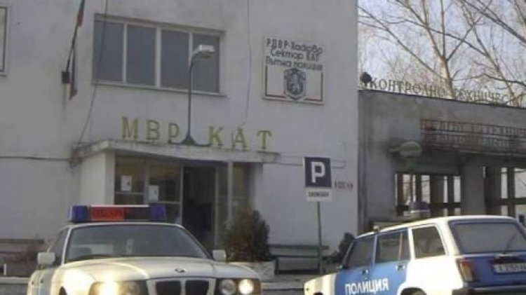 На 31 август секторите „Пътна полиция” в страната ще работят с граждани до 16.00 часа 