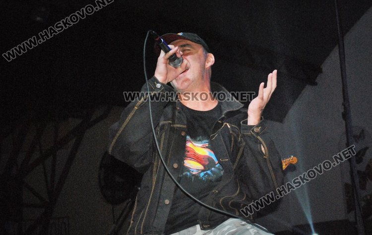 „Обратен ефект“ забиват тази вечер на Рок феста в Хасково