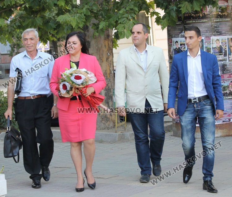 Лидерът на БСП Корнелия Нинова посети Димитровград по повод 70-годишнината на града