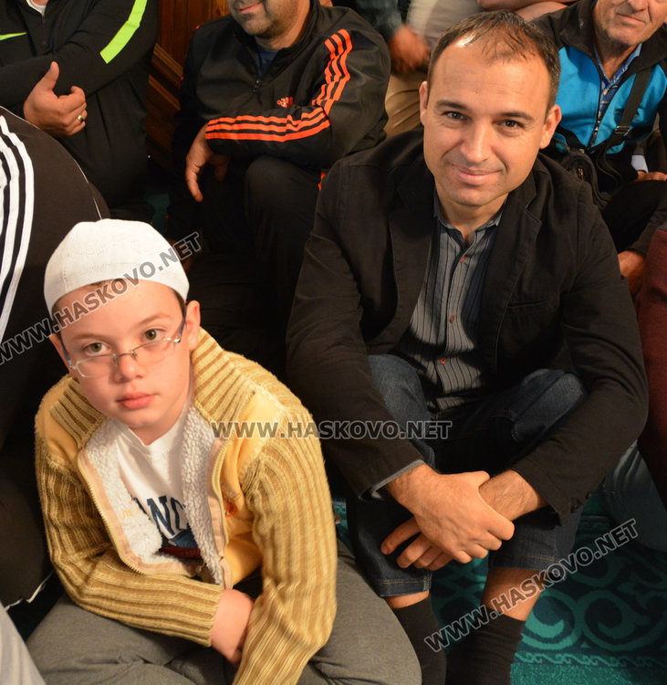 Молитва за празника в храма и в сватбен салон