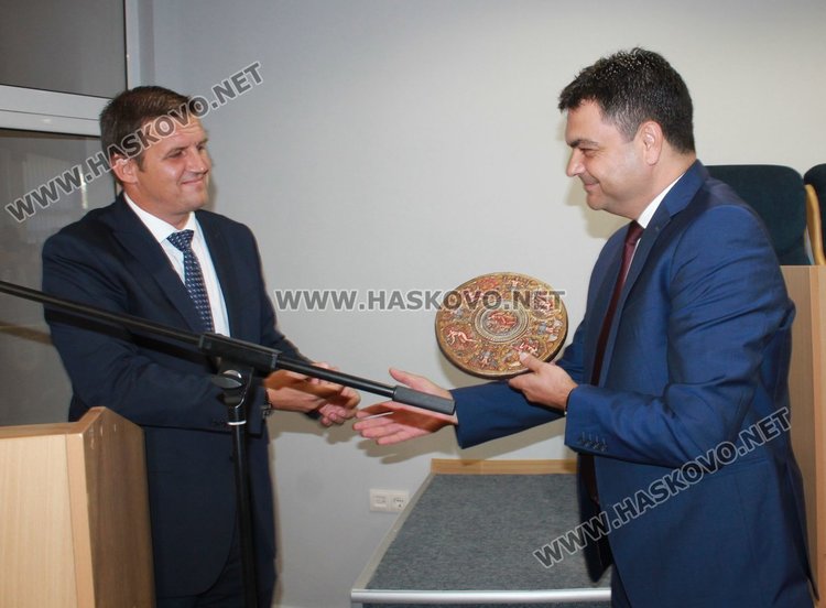 Новият почетен гражданин Христо Шишков: Обичайте Димитровград!