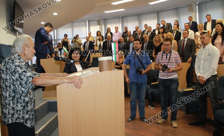 Новият почетен гражданин Христо Шишков: Обичайте Димитровград!