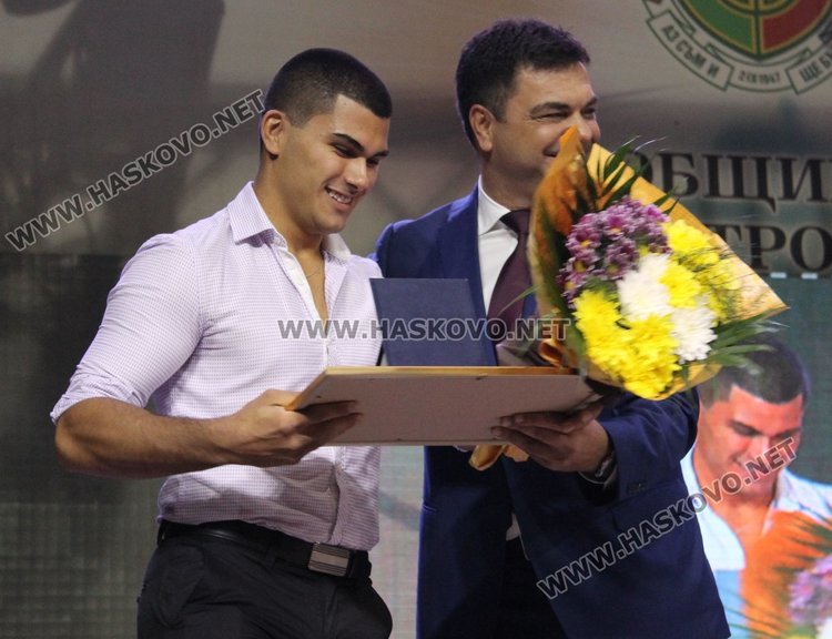 Отличиха таланти от Димитровград за своите постижения в науката, изкуството и спорта