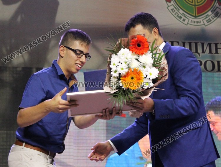 Отличиха таланти от Димитровград за своите постижения в науката, изкуството и спорта