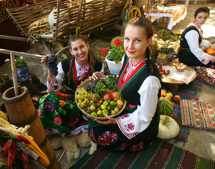 Кулинарен фест събра гости от Франция, Гърция и Турция в Ивайловград